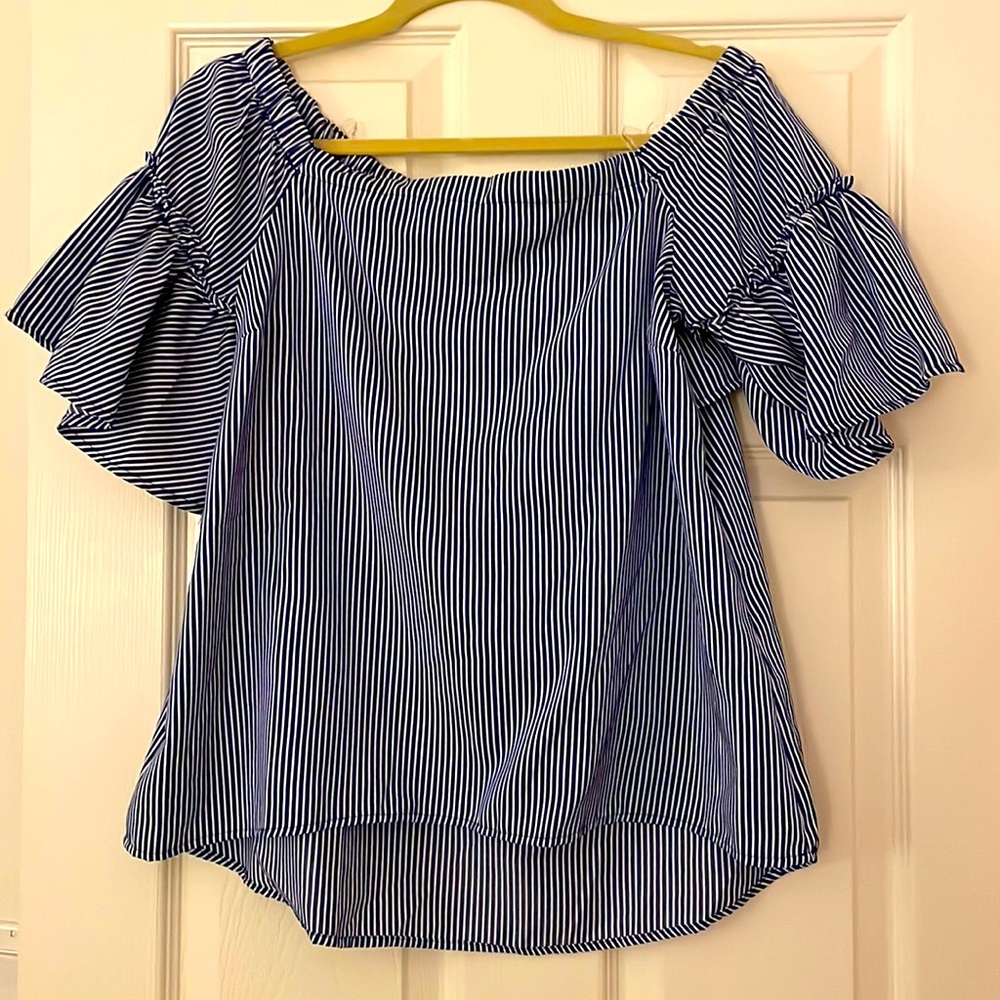 Strapless blue and white top